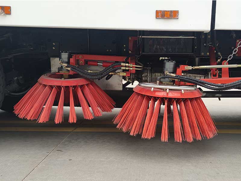 China ISUZU Street Sweeper Trucks Delivered to Iraq to Boost Municipal Cleaning Efficiency