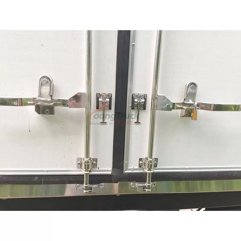 Isuzu Frozen seafood Trucks RV 380