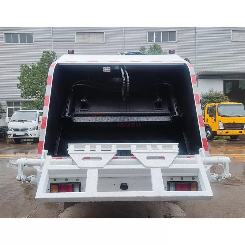 NPR 700P Compressed Garbage Truck: Efficient Waste Collection & Transportation Solution