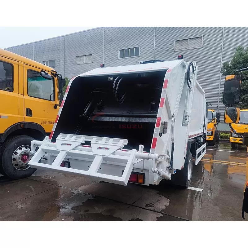 NPR 700P Compressed Garbage Truck: Efficient Waste Collection & Transportation Solution