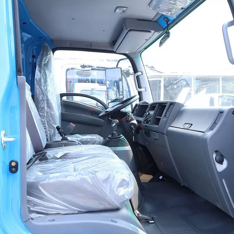 Durable & Efficient: Isuzu KV600 Chassis with 4KH1 Engine for Urban Logistics & Special Vehicles