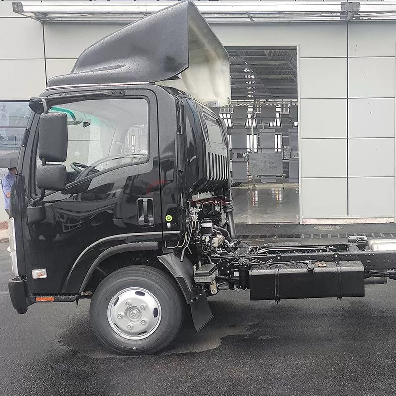 Isuzu KV100 Chassis: Reliable Core for Commercial Modifications, Built for High Load Capacity