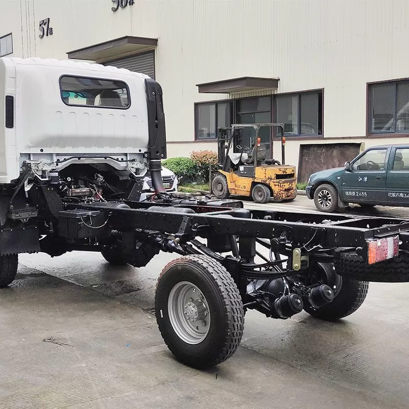Isuzu KV100 4x4 Truck with Integrated Winch – Built for Rugged Terrain & Heavy-Duty Tasks