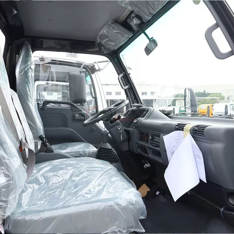 Isuzu 100P Chassis: Durable, High-Performance Base for Commercial Vehicle Conversions & Logistics Operations