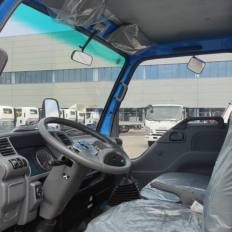 Unveiling the ISUZU 100p Chassis: Superior Durability and Reliability for Your Business Needs