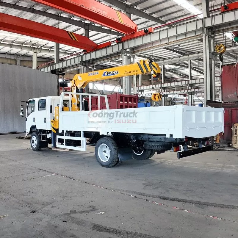Isuzu 700P NPR 4-wheel drive with XCMG straight boom truck-mounted crane