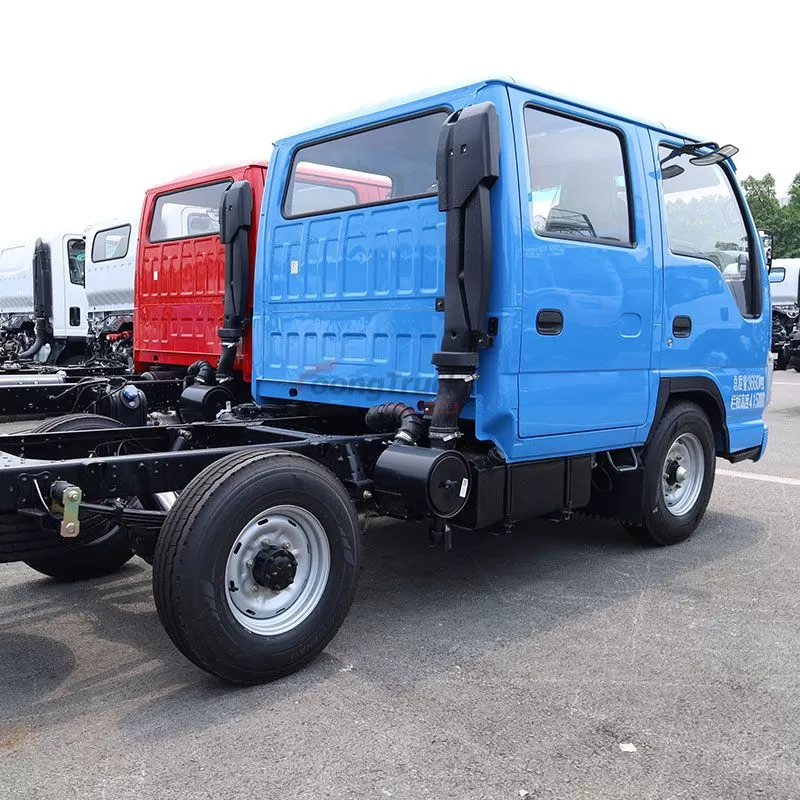 Isuzu Light Truck 100P NKR double-row chassis