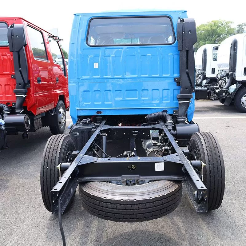 Isuzu Light Truck 100P NKR double-row chassis