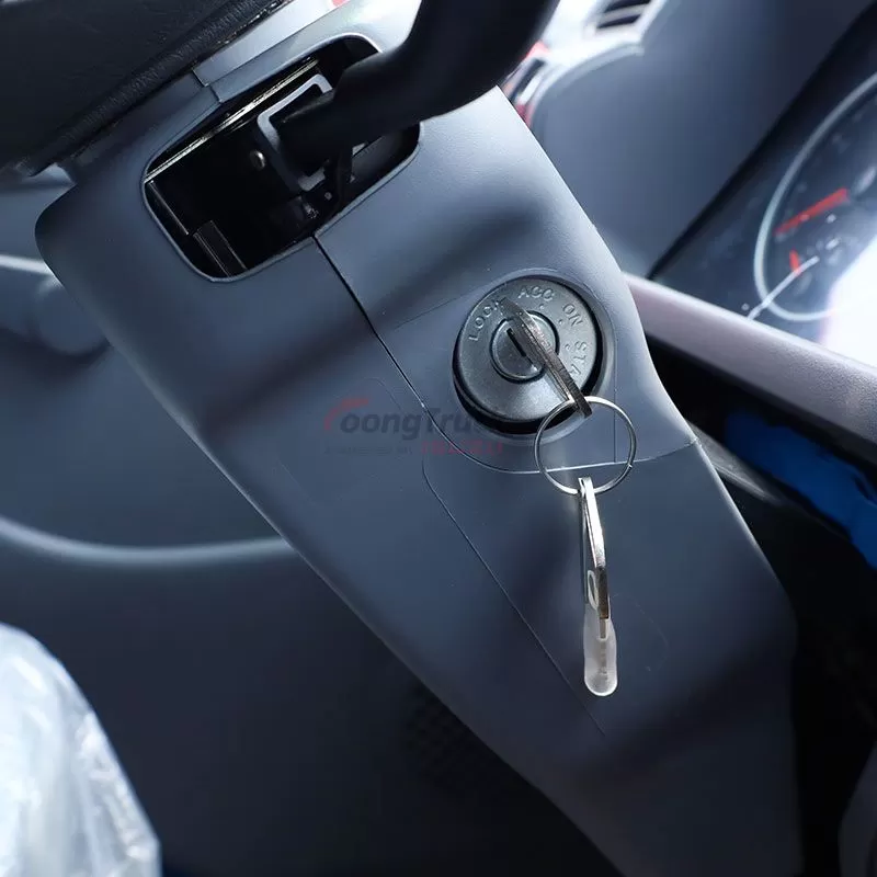 Isuzu Light Truck 100P NKR double-row chassis