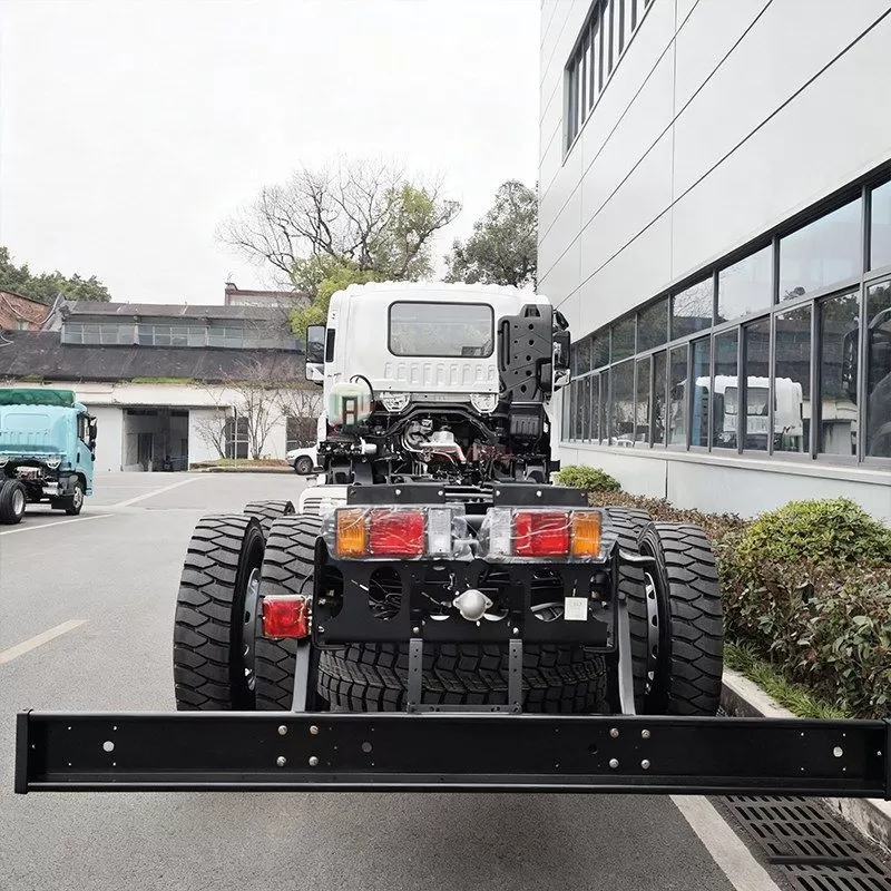 Qingling ISUZU GIGA F series Fvz Model 6x4 8x4 Truck chassis