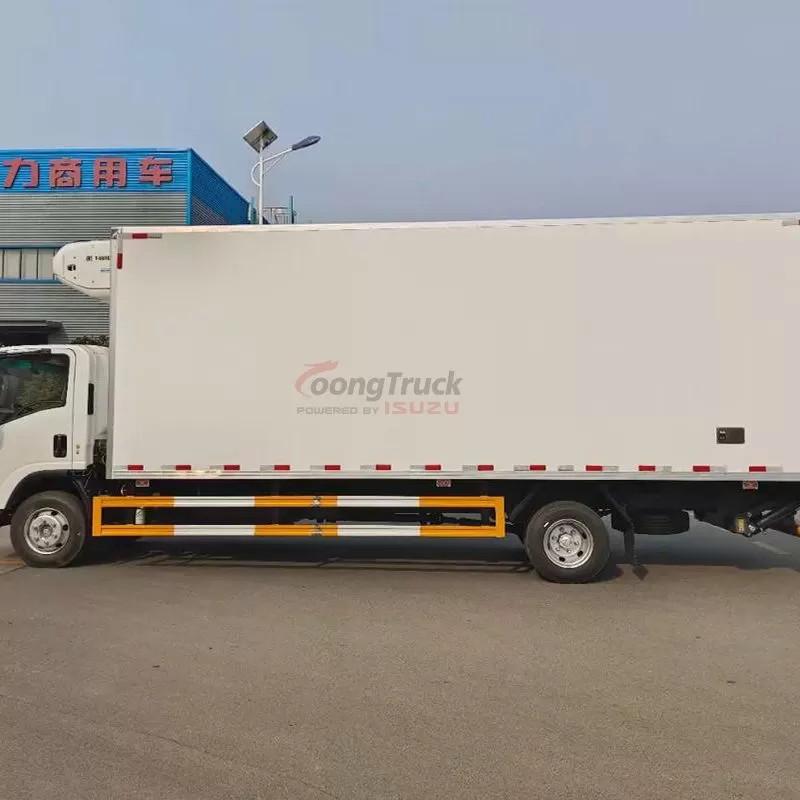 China Qingling ISUZU 7T freezer NPR Truck ThermoKing Carrier optional