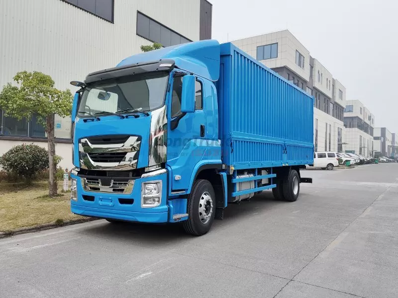 Wing Van Truck ISUZU GIGA