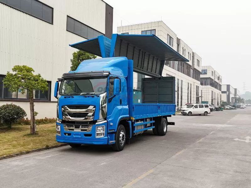 Wing Van Truck ISUZU GIGA