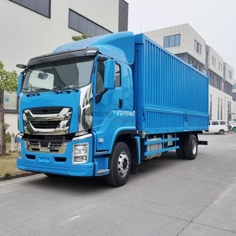 Wing Van Truck ISUZU GIGA