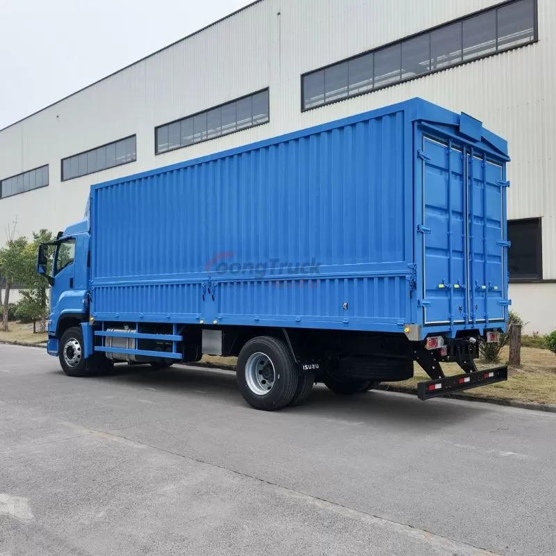 Wing Van Truck ISUZU GIGA