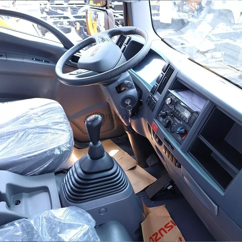 Payload 8.1-11.4T — Isuzu NPR 700P Truck Chassis