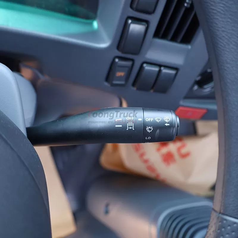 Payload 8.1-11.4T — Isuzu NPR 700P Truck Chassis