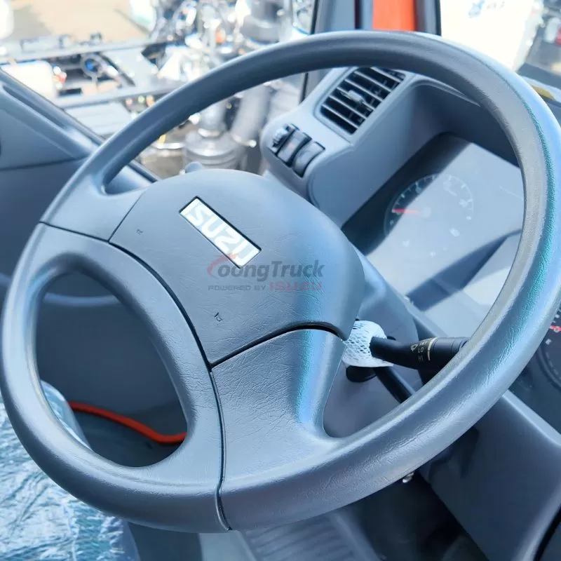 Best Selling Euro 6 Isuzu NHR 100P Diesel 4x2 Single Cab Chassis