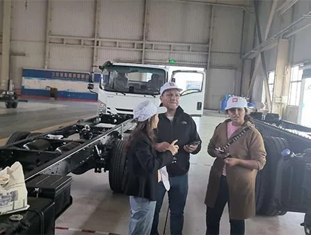 Peruvian Fleet Client Re-Visits Manufacturing Base to Expand ISUZU Truck Orders
