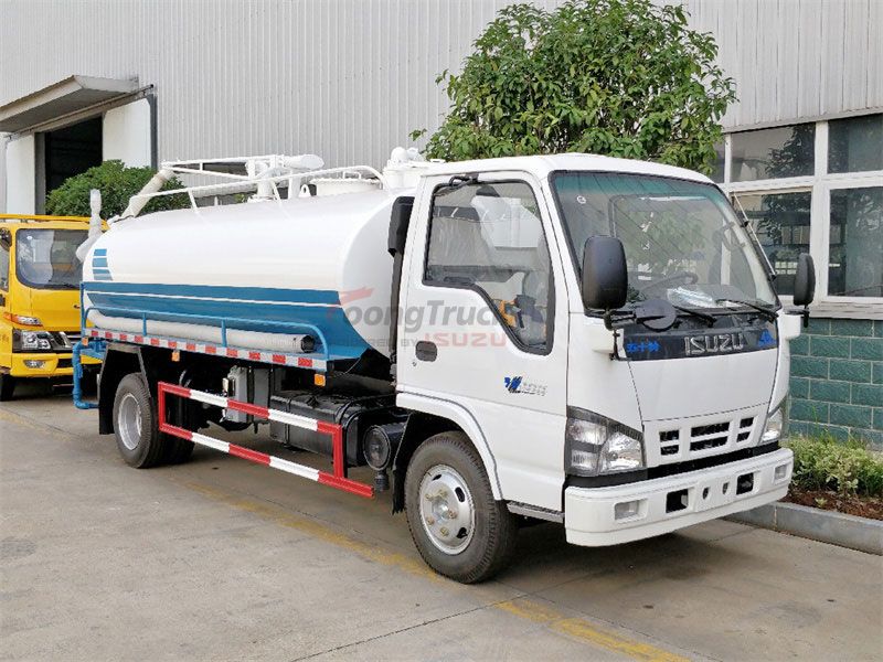 Isuzu NKR sewage cleaning truck