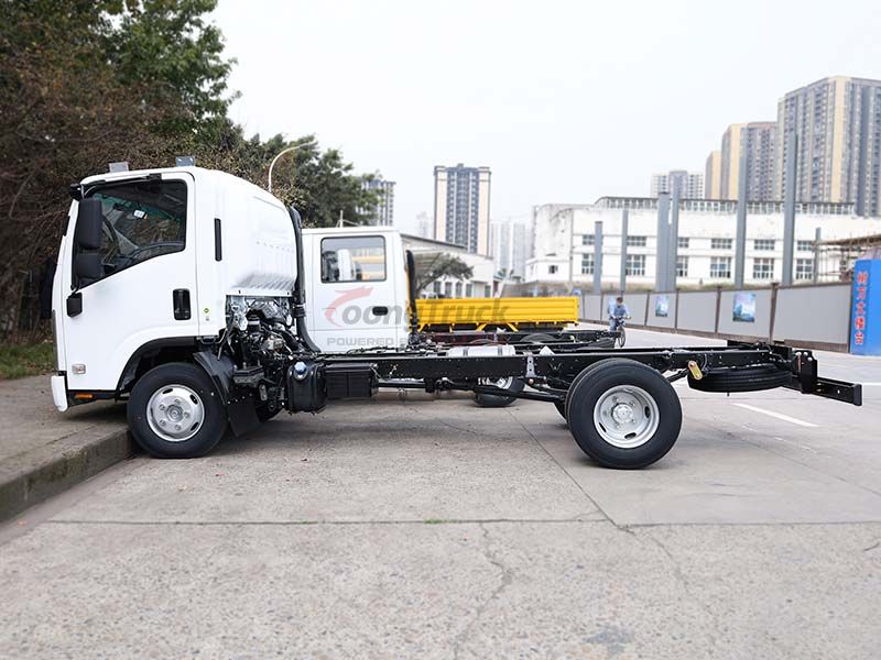 Isuzu 120HP 4×2 Light Truck Chassis for 3-6 Ton Loads