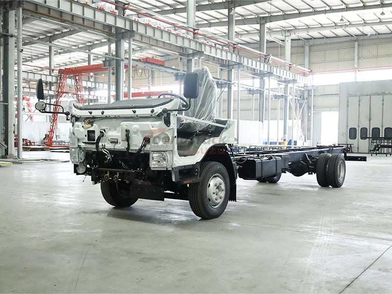 Commercial Front Engine Bus Chassis | High Load Capacity | Euro VI/EPA Compliance | Custom Body Mounting Support