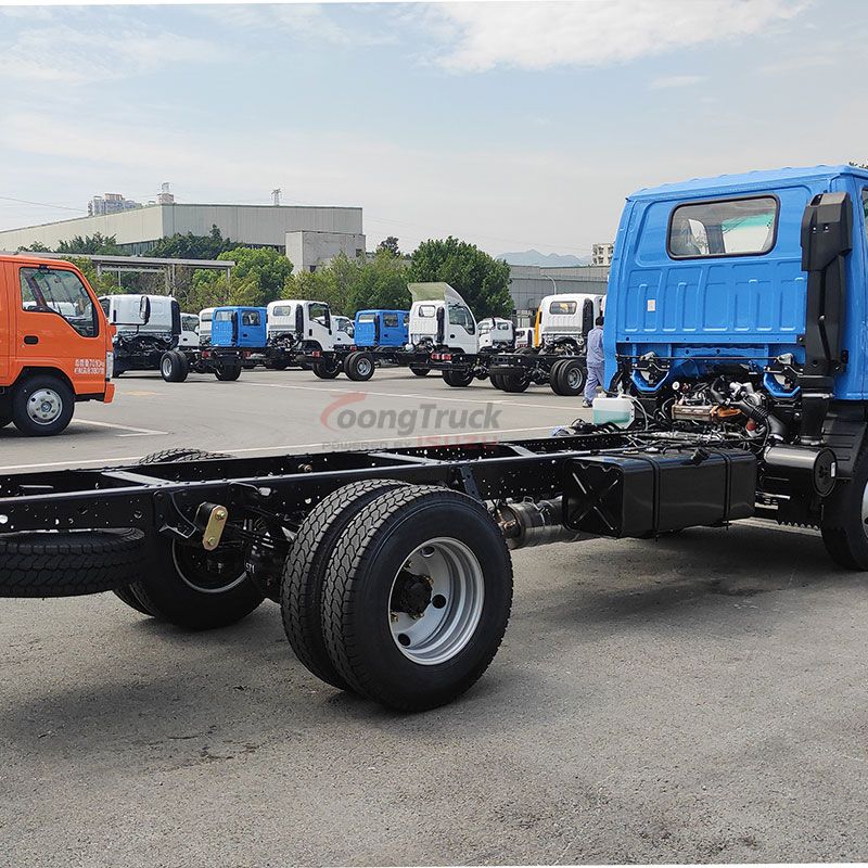 Unveiling the ISUZU 100p Chassis: Superior Durability and Reliability for Your Business Needs