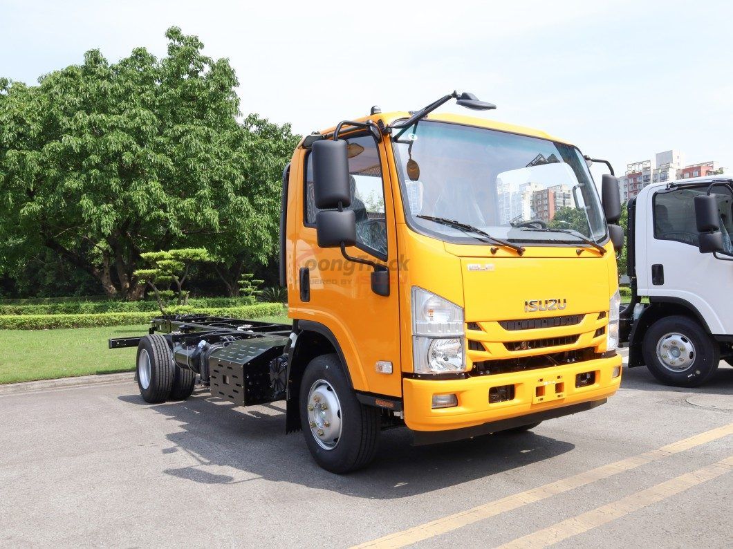 Payload 8.1-11.4T — Isuzu NPR 700P Truck Chassis