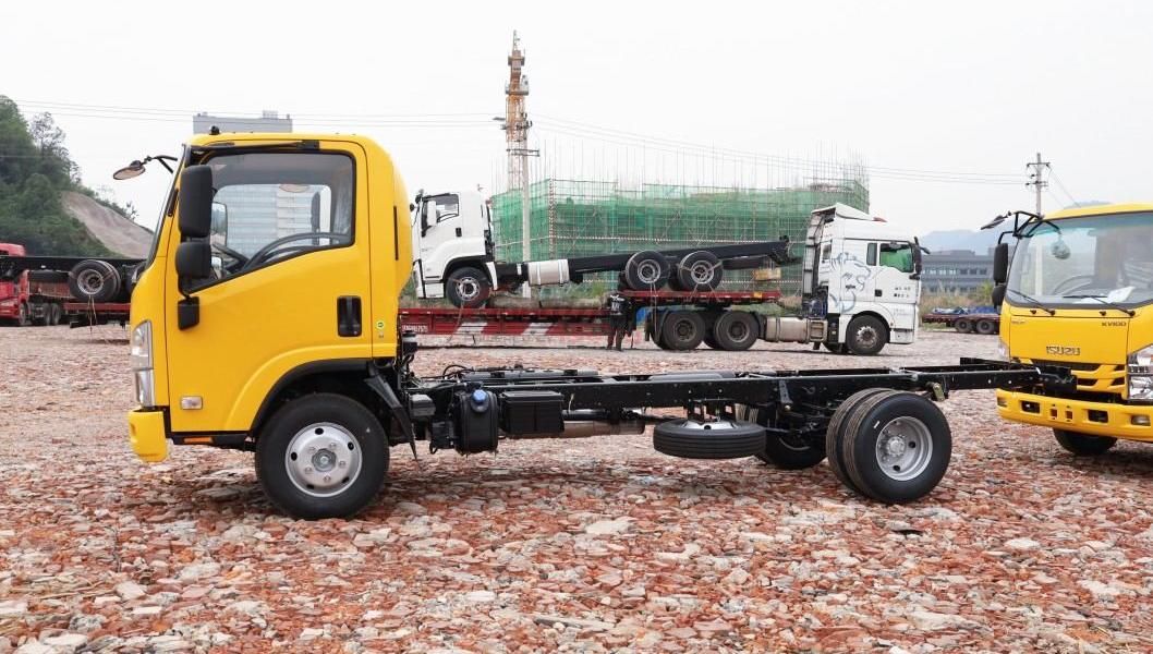 Payload 3.6-8.3T — Isuzu KV100/KV600 Truck Chassis