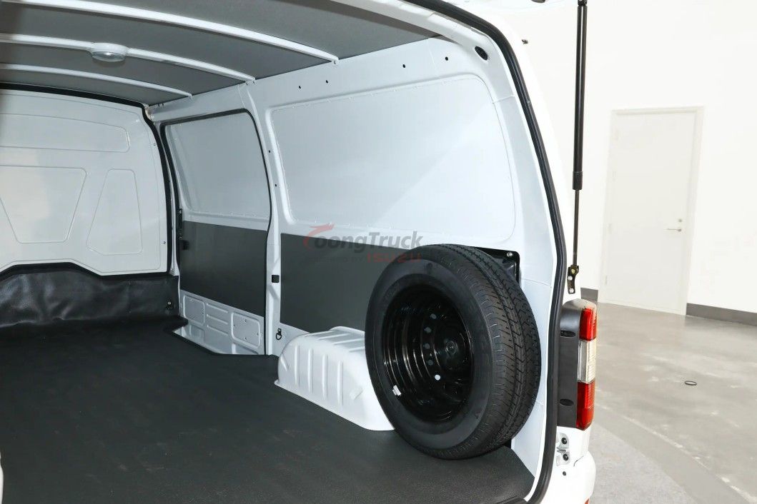 Jinbei Haice Light Passenger Vehicle Gasoline Van 1.6L 122HP L4 for Passenger Transport or Freight Business Delivery Van